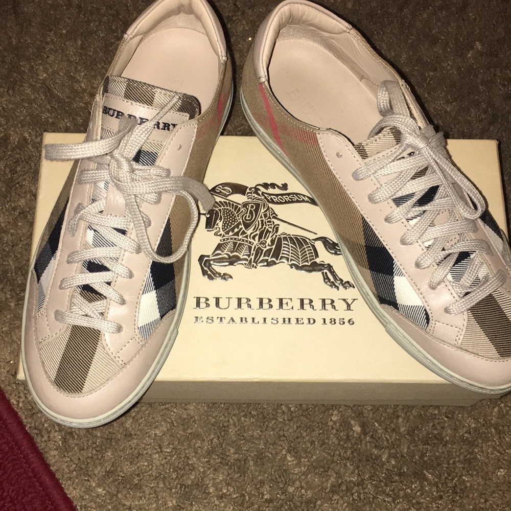 Burberry sneaker